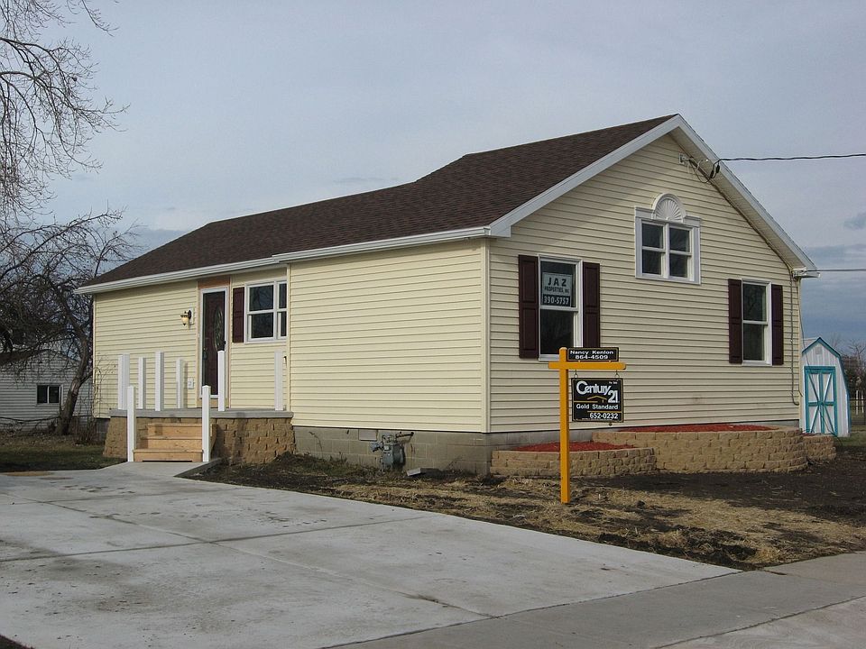 1st image of 196 Thorndale Ave