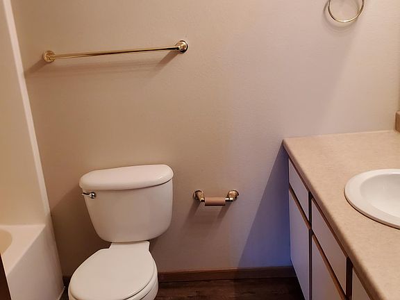 5th image of 663 Faidley Pl APT 3