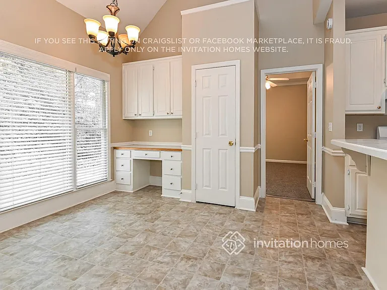 2025 Fairway Close Ter — Photo 6