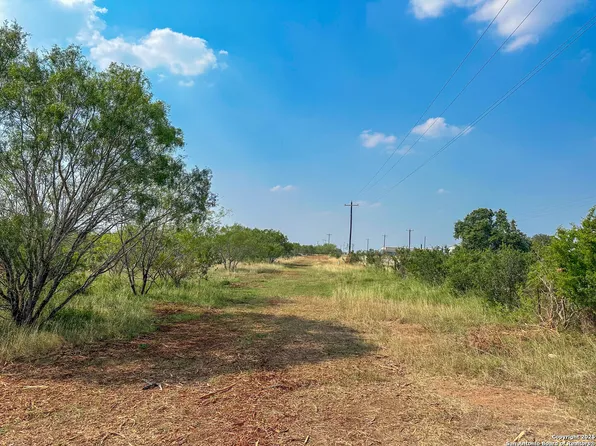 1346 CR 429 LOT 3, Pleasanton, TX 78064