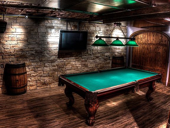 basement game room