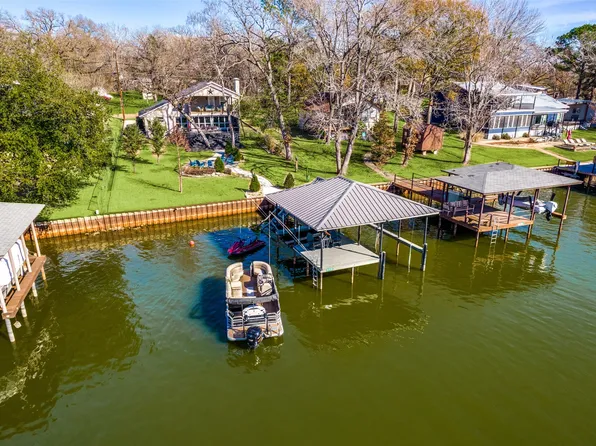 150 Bayside Cir, Malakoff, TX 75148
