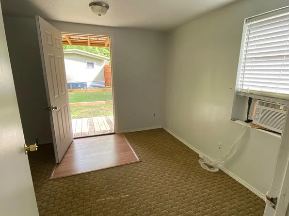 10691 NE 109th St Unit B, Archer, FL 32618