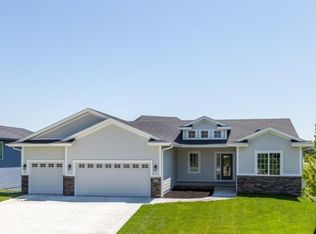 9438 Switchgrass Trl, Norwalk, IA 50211