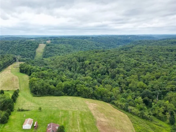 209 Sutherin Rd, Georgetown, PA 15043