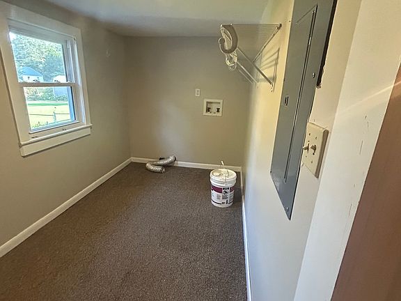 Laundry Room with Washer and Dryer Hookup