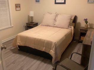 4345 Cedarcroft Ct APT 1A, Greensboro, NC 27409