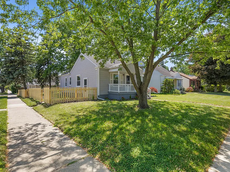 3303 Normandy Rd — Photo 18