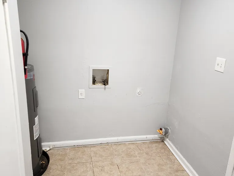2628 Dawson Ave — Photo 5
