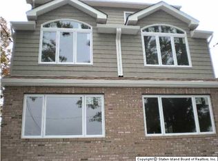 9 Nugent Ave, Staten Island, NY 10305