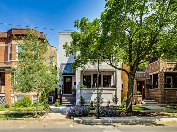 1734 W Winnemac Ave, Chicago, IL 60640