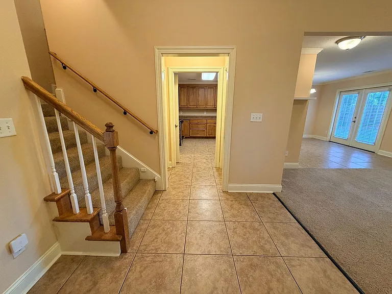 4901 Liberty Cir — Photo 5