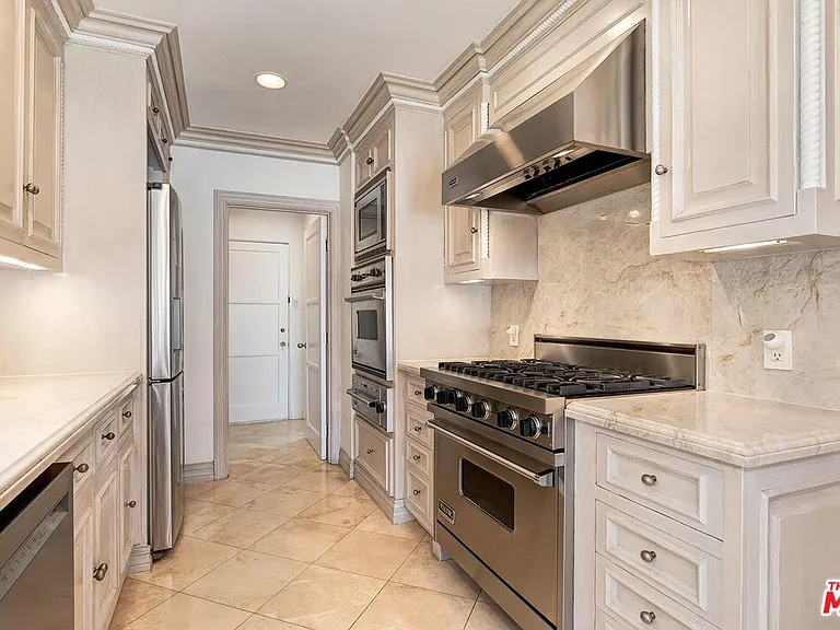 1511 Pandora Ave — Photo 17