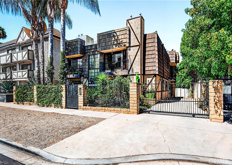 4455 Vista Del Monte Ave