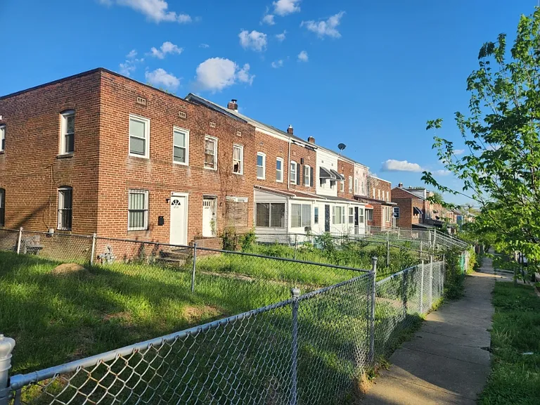 2717 Bookert Dr #1 — Photo 13