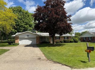 11999 Wagner Dr, Mishawaka, IN 46545