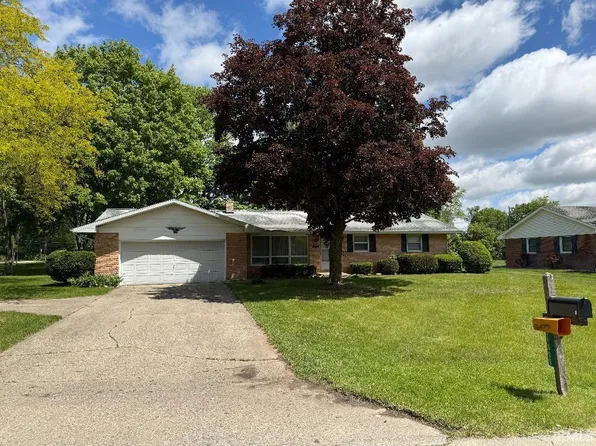 11999 Wagner Dr, Mishawaka, IN 46545