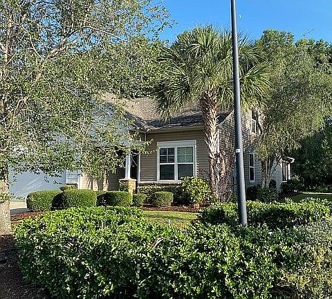 2nd image of 304 Esher Ct
