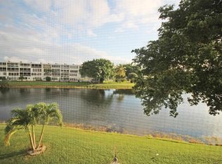 4028 Durham Cir #B, Deerfield Beach, FL 33442