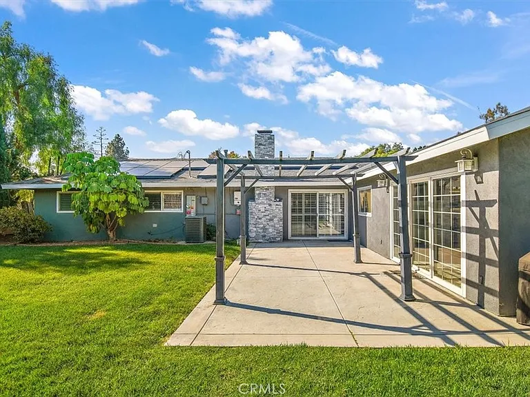 24226 Meadow Falls Dr — Photo 31