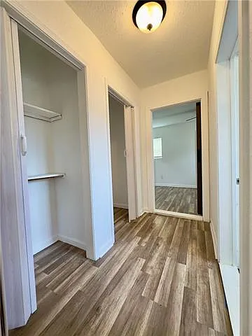 433 Homer St — Photo 11