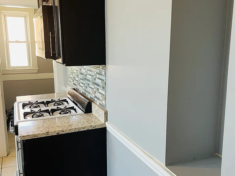 132 Homes Ave #3 — Photo 2