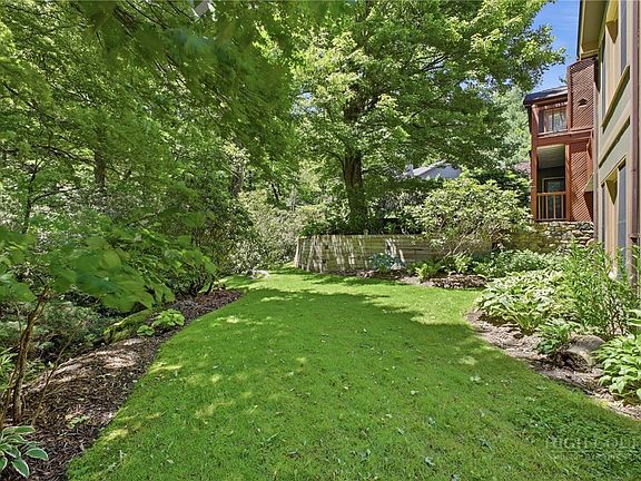 5th image of 156 Glen Burney Lane #B1