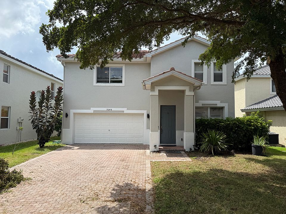 1st image of 9248 Scarlette Oak Ave