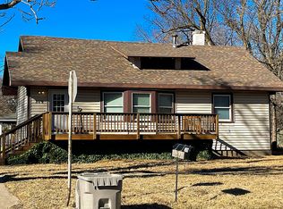 319 C St, Central City, NE 68826