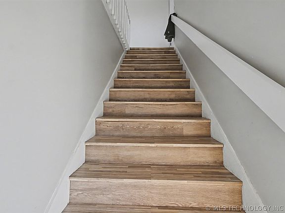 3rd image of 7447 S Yale Ave APT 226