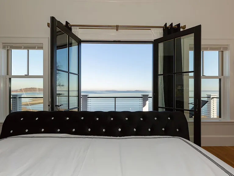 Panoramic Oceanview from balcony in Master bedroom