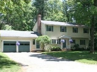 4 Country Village Ln, Sudbury, MA 01776