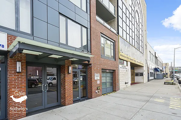 Rented by Daniel Gale Sotheby's International Realty | media 2