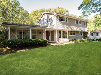 16 Tuxedo Drive, Melville, NY, 11747