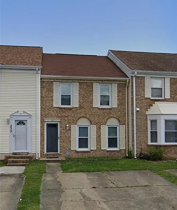 236 Windbrooke Ln #1
