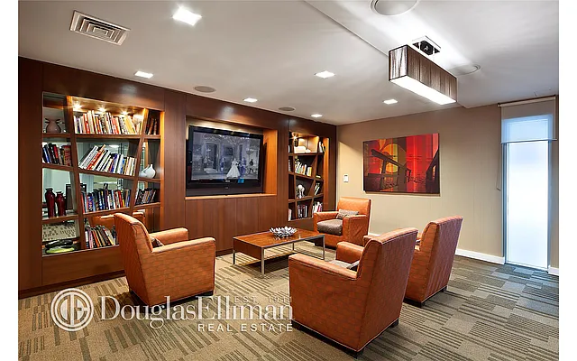 Rented by Douglas Elliman | media 68