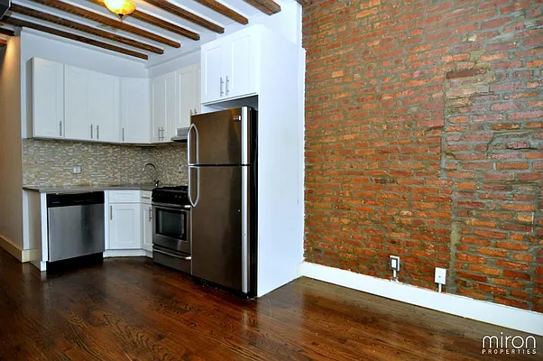 Rented by Miron Properties | media 15