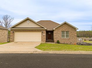 2060 Shadow Falls Dr, Conway, AR 72032