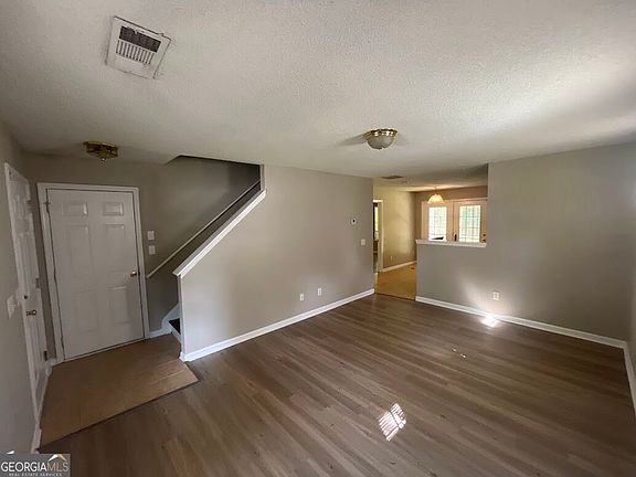 4th image of 3385 Sable Chase Ln