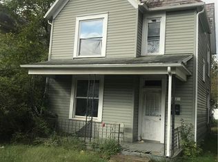 451 N 6th St, Cambridge, OH 43725