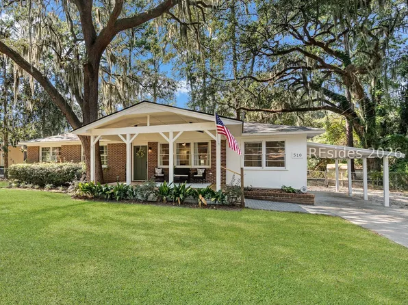 510 Center Dr W, Beaufort, SC 29902