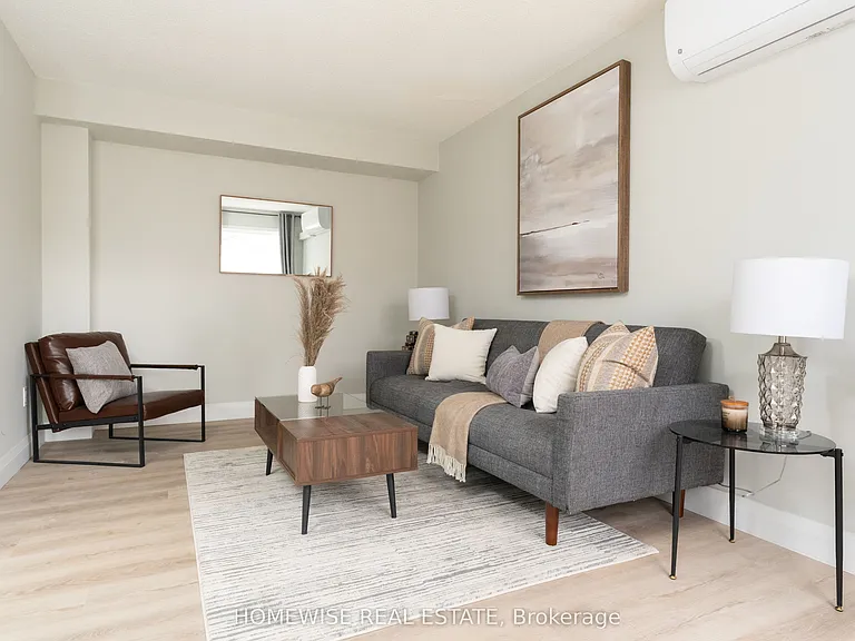 240 Ormond Dr #D6 — Photo 4