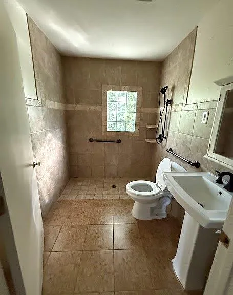 2270 Imogene St — Photo 7