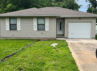3016 W Hovey St, Springfield, MO 65802
