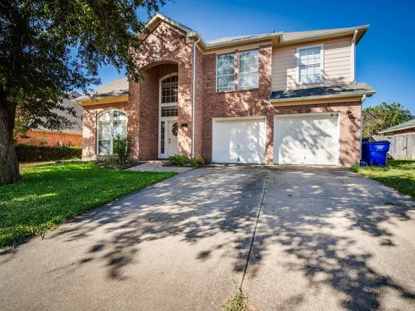 2303 Field Ln, Mansfield, TX 76063
