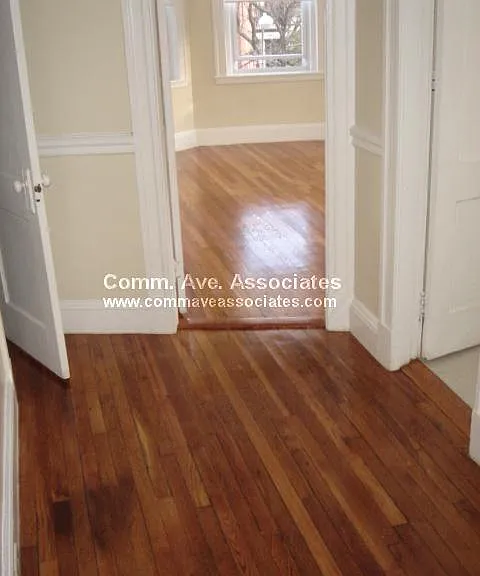 60 Woodstock Ave #17 — Photo 4