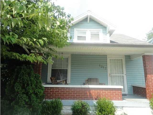 2nd image of 1217 Sale Ave