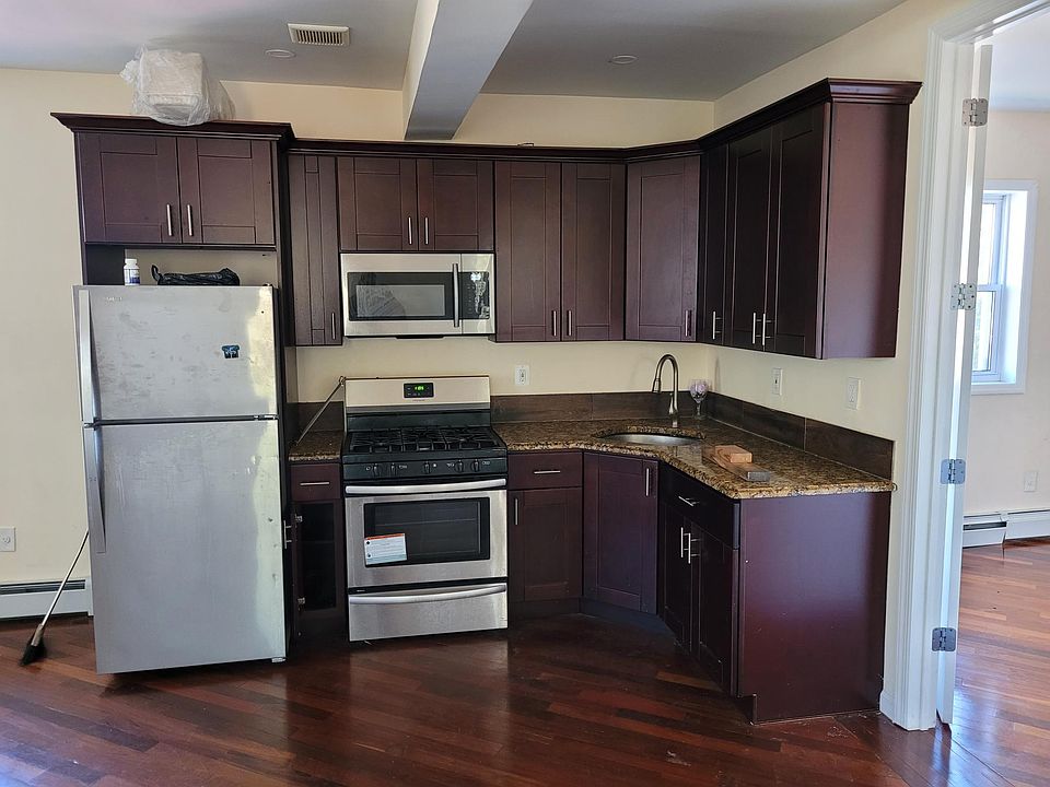 2nd image of 348 Remsen Ave #2