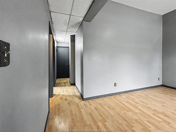 3rd image of 808 Shepherd St E #800