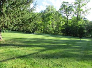 409 Angola Rd, Cornwall, NY 12518